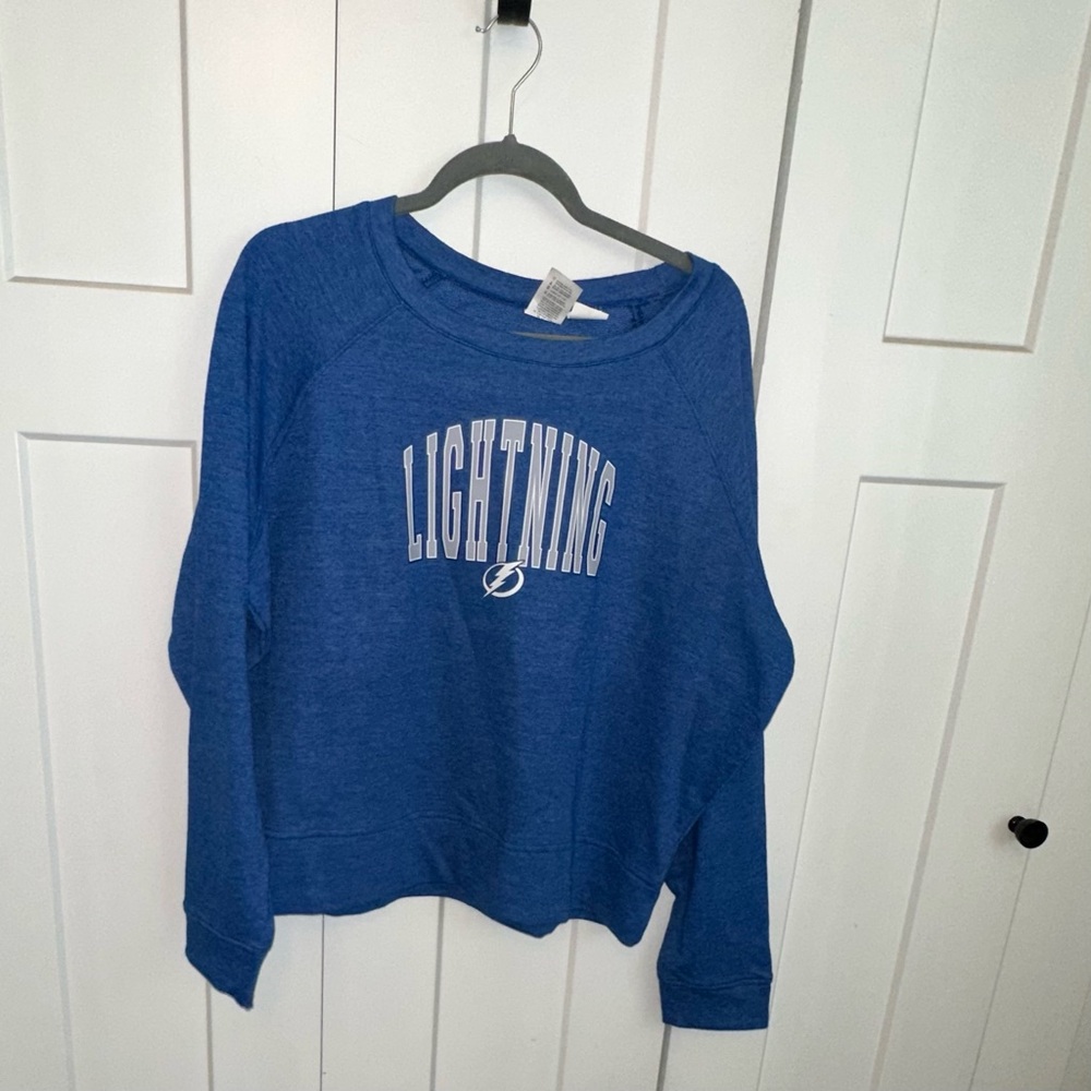 Tampa Bay Lightning Cropped Blue Women's Crew Neck Sweatshirt xl